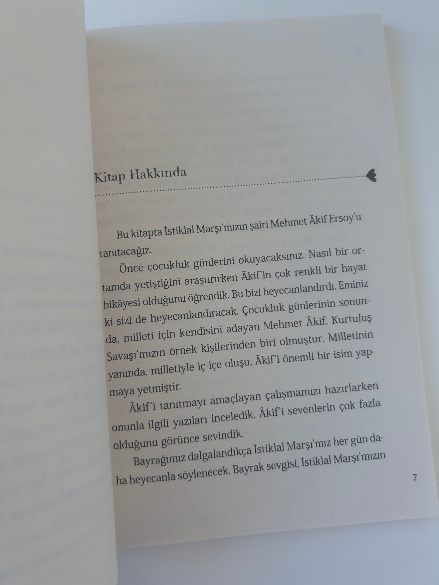 İstiklal Marşı Yazılıyor - Mehmet Akif Ersoy'un Hayatı ve Şiirleri